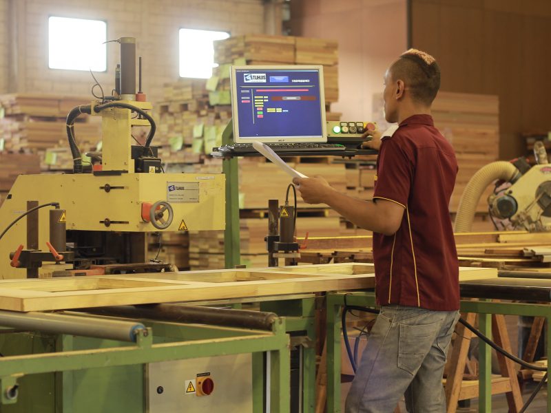 Factory Tour 4